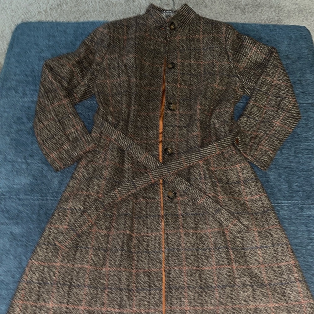 Plaid button up stand collar belted overcoat, workwear
